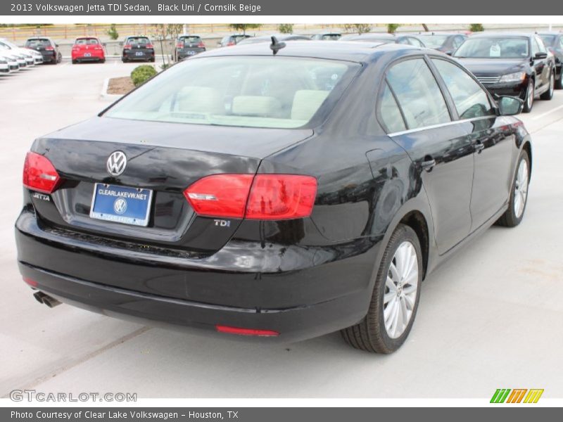 Black Uni / Cornsilk Beige 2013 Volkswagen Jetta TDI Sedan