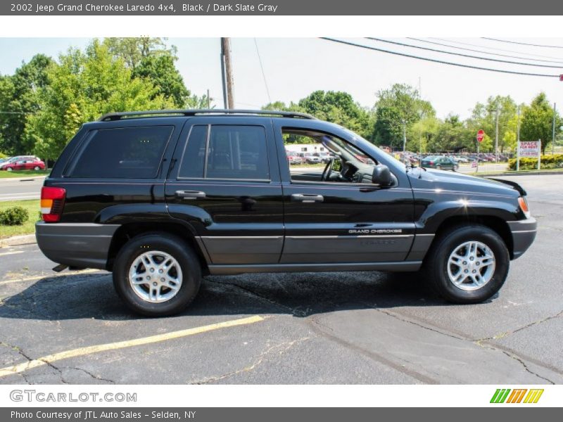  2002 Grand Cherokee Laredo 4x4 Black
