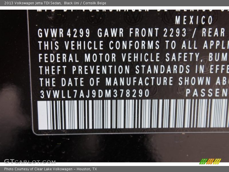 Black Uni / Cornsilk Beige 2013 Volkswagen Jetta TDI Sedan