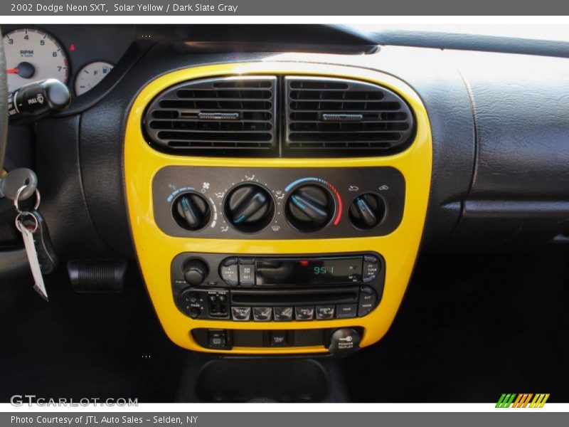 Controls of 2002 Neon SXT