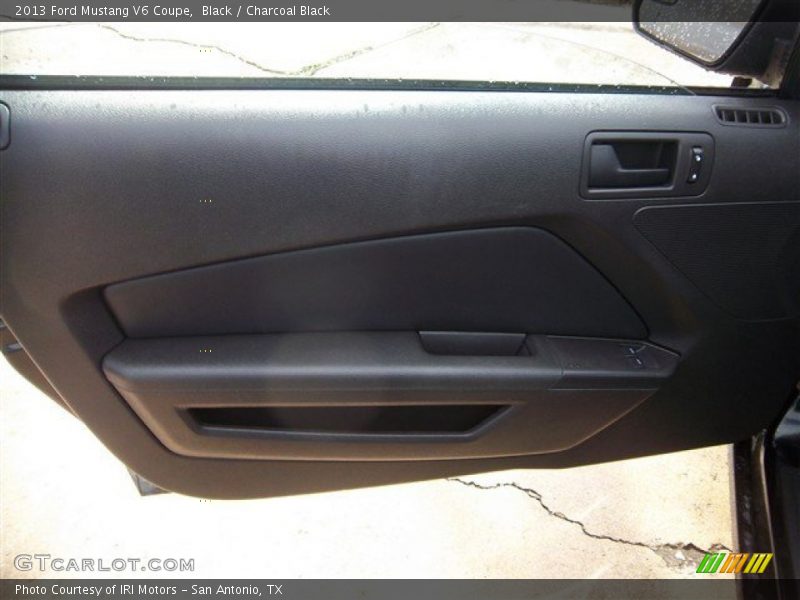Black / Charcoal Black 2013 Ford Mustang V6 Coupe