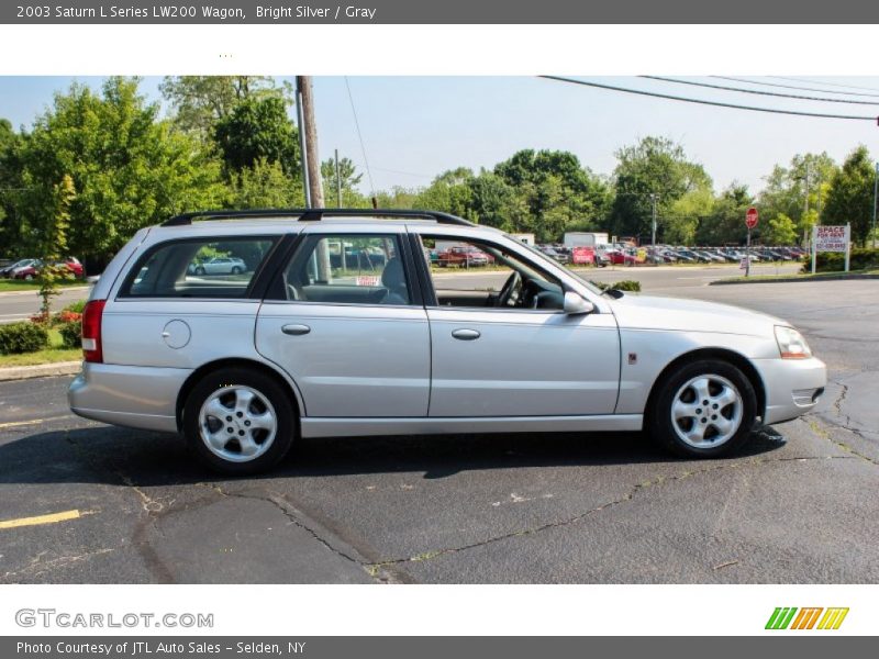  2003 L Series LW200 Wagon Bright Silver