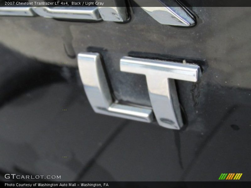 Black / Light Gray 2007 Chevrolet TrailBlazer LT 4x4