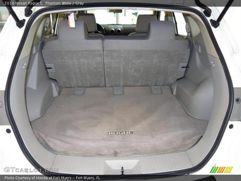 Phantom White / Gray 2010 Nissan Rogue S