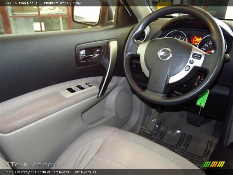 Phantom White / Gray 2010 Nissan Rogue S