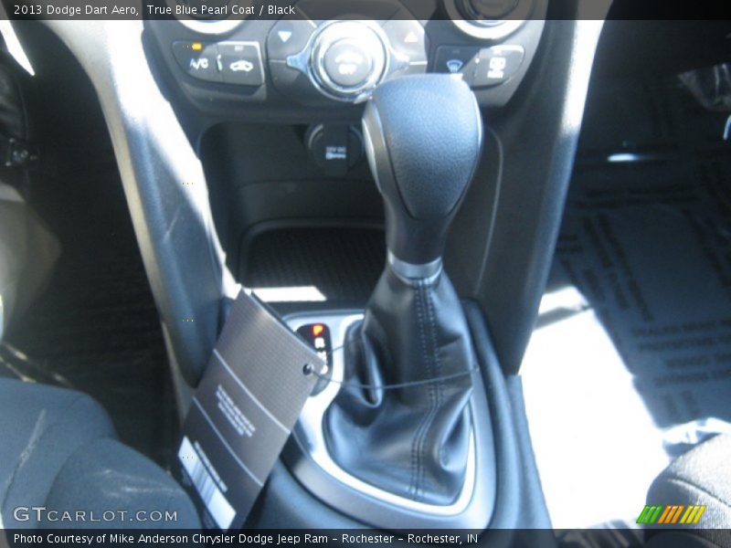 True Blue Pearl Coat / Black 2013 Dodge Dart Aero