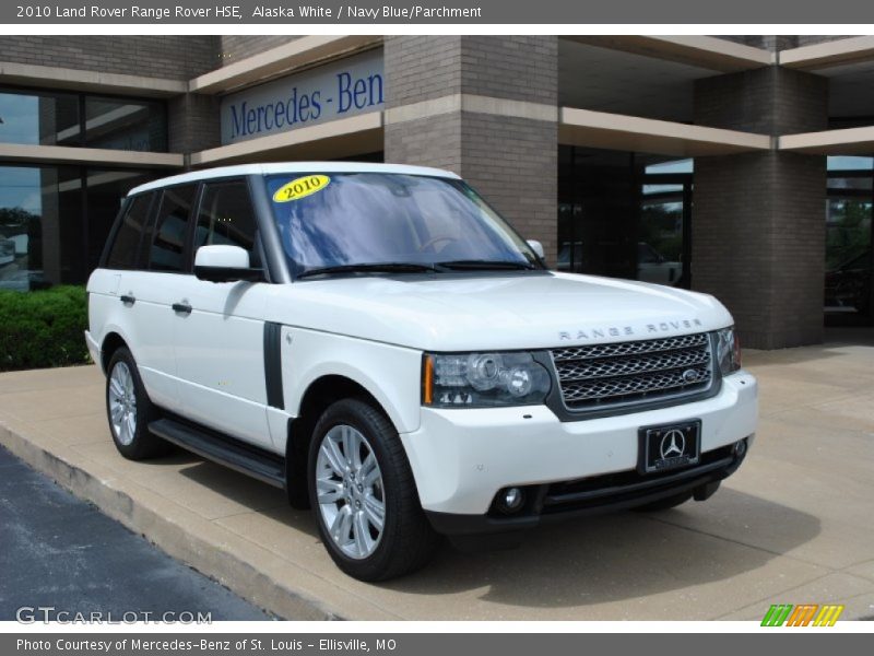Alaska White / Navy Blue/Parchment 2010 Land Rover Range Rover HSE
