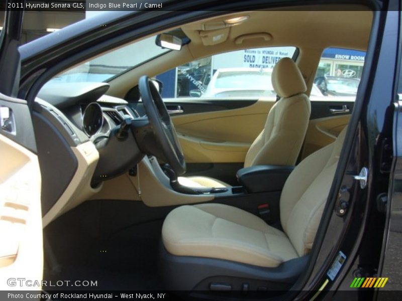 Indigo Blue Pearl / Camel 2011 Hyundai Sonata GLS