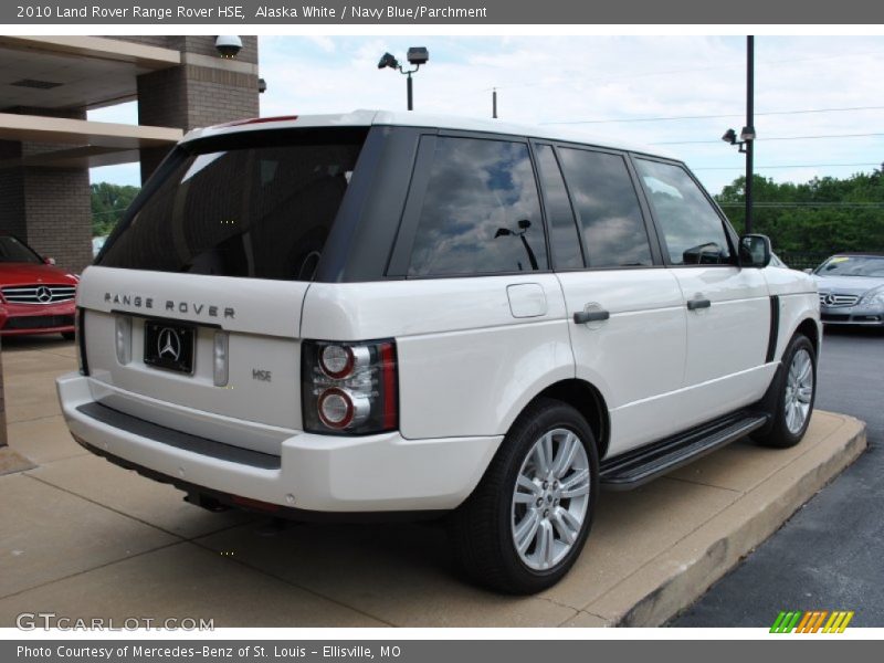 Alaska White / Navy Blue/Parchment 2010 Land Rover Range Rover HSE