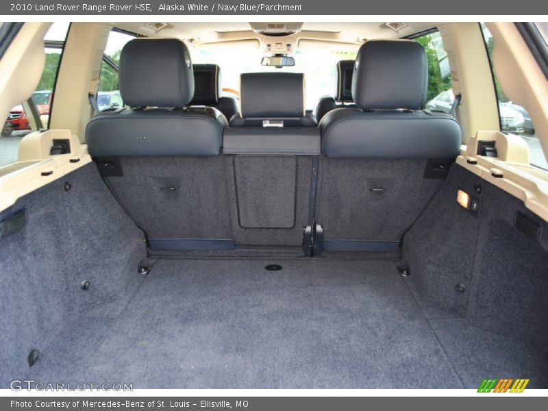 Alaska White / Navy Blue/Parchment 2010 Land Rover Range Rover HSE