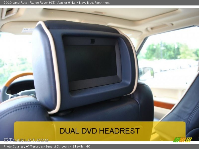Alaska White / Navy Blue/Parchment 2010 Land Rover Range Rover HSE
