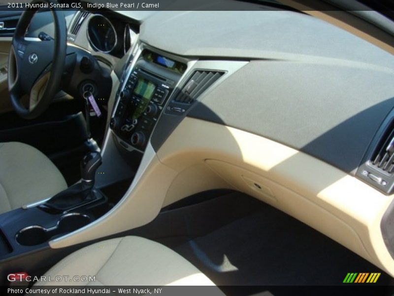 Indigo Blue Pearl / Camel 2011 Hyundai Sonata GLS
