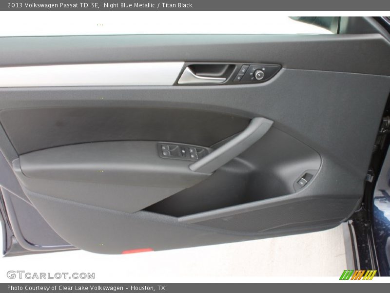 Night Blue Metallic / Titan Black 2013 Volkswagen Passat TDI SE