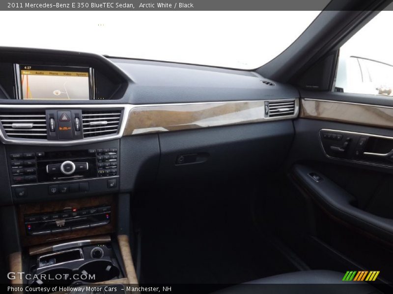 Arctic White / Black 2011 Mercedes-Benz E 350 BlueTEC Sedan