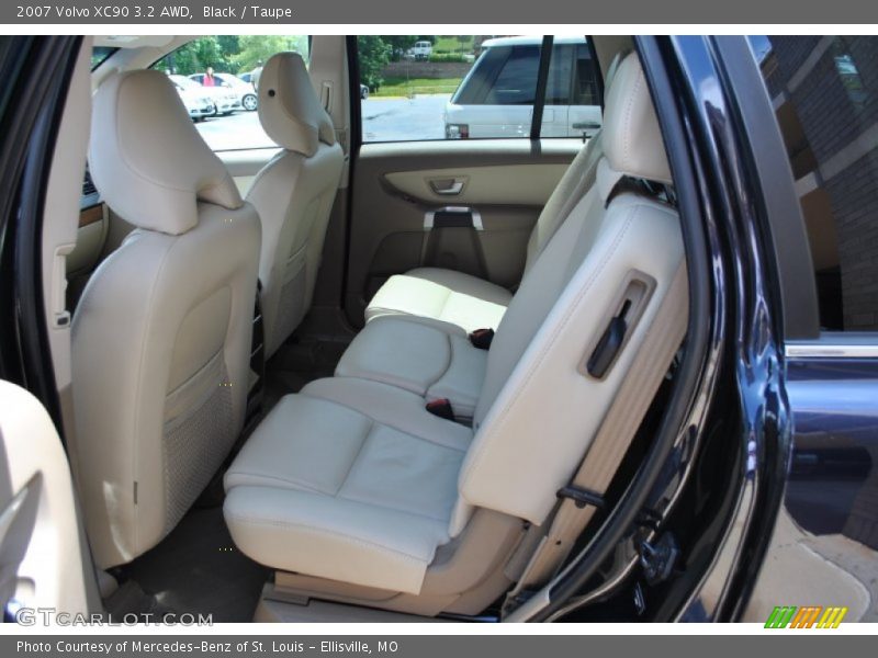 Black / Taupe 2007 Volvo XC90 3.2 AWD