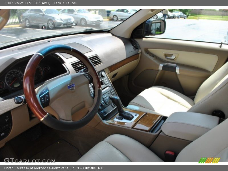 Black / Taupe 2007 Volvo XC90 3.2 AWD