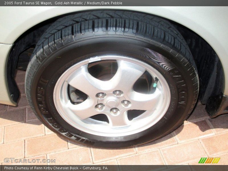 Gold Ash Metallic / Medium/Dark Pebble 2005 Ford Taurus SE Wagon