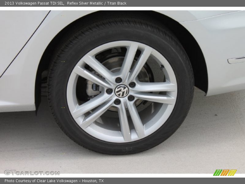 Reflex Silver Metallic / Titan Black 2013 Volkswagen Passat TDI SEL