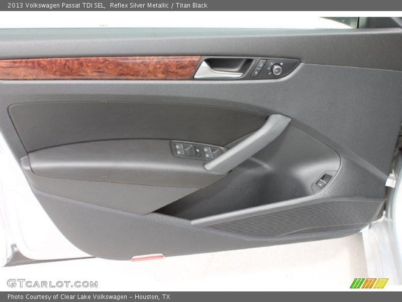 Reflex Silver Metallic / Titan Black 2013 Volkswagen Passat TDI SEL