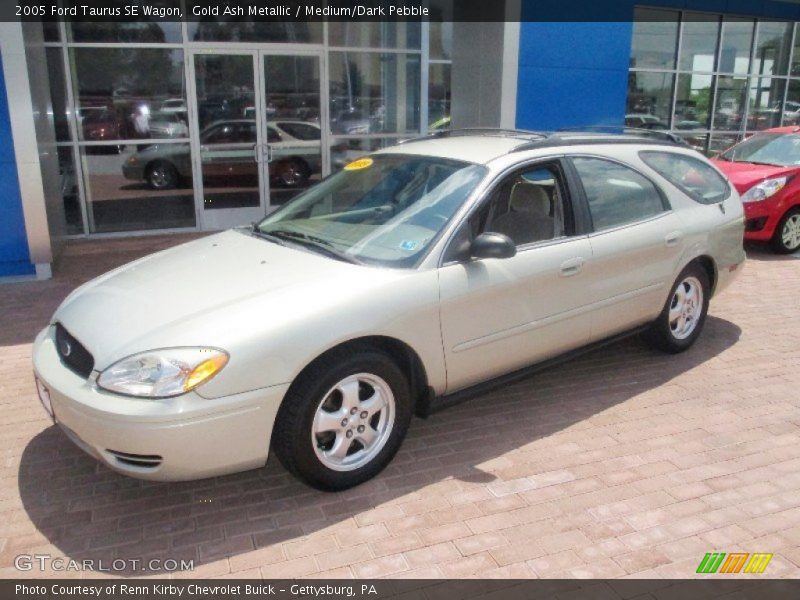 Gold Ash Metallic / Medium/Dark Pebble 2005 Ford Taurus SE Wagon