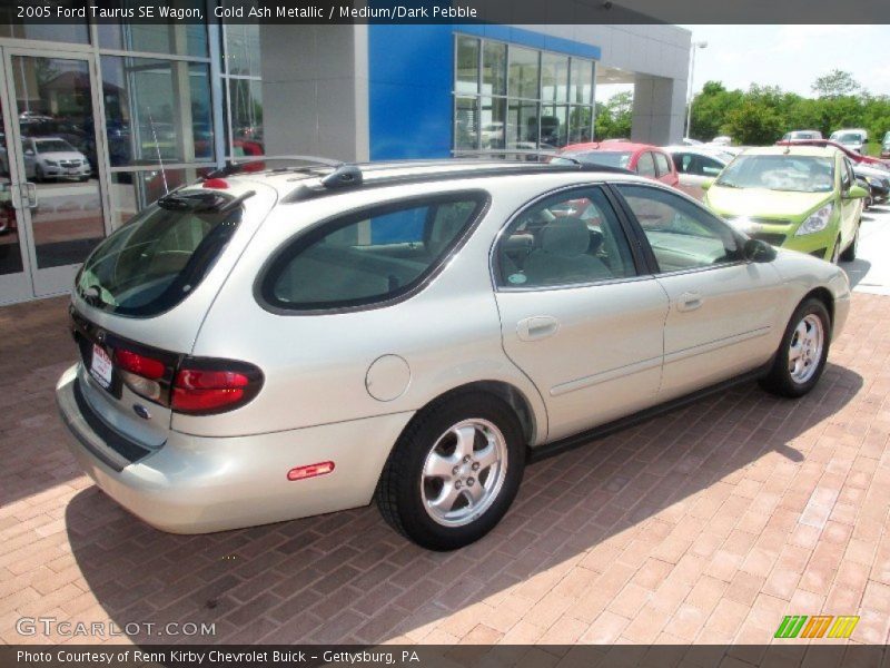 Gold Ash Metallic / Medium/Dark Pebble 2005 Ford Taurus SE Wagon