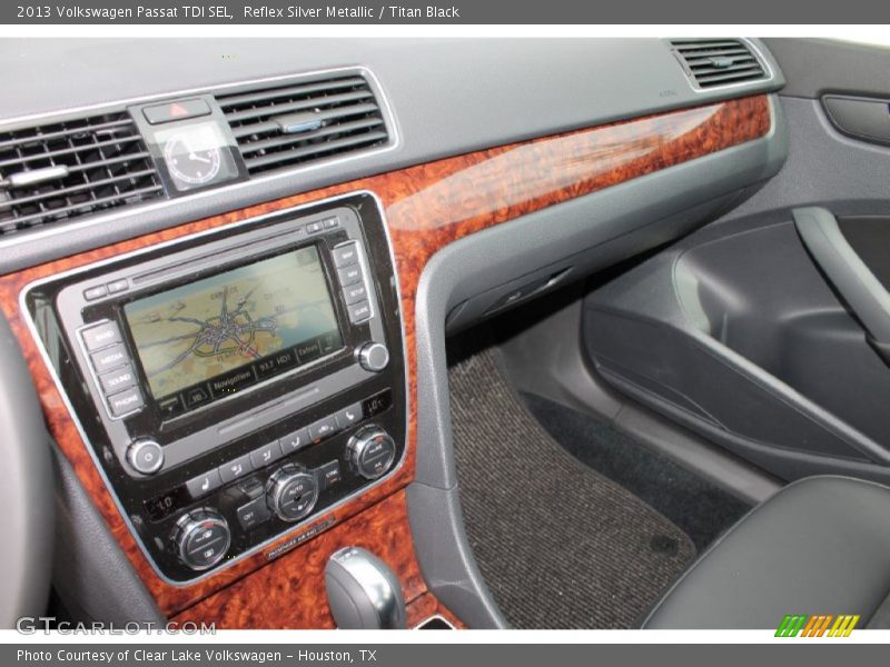Reflex Silver Metallic / Titan Black 2013 Volkswagen Passat TDI SEL