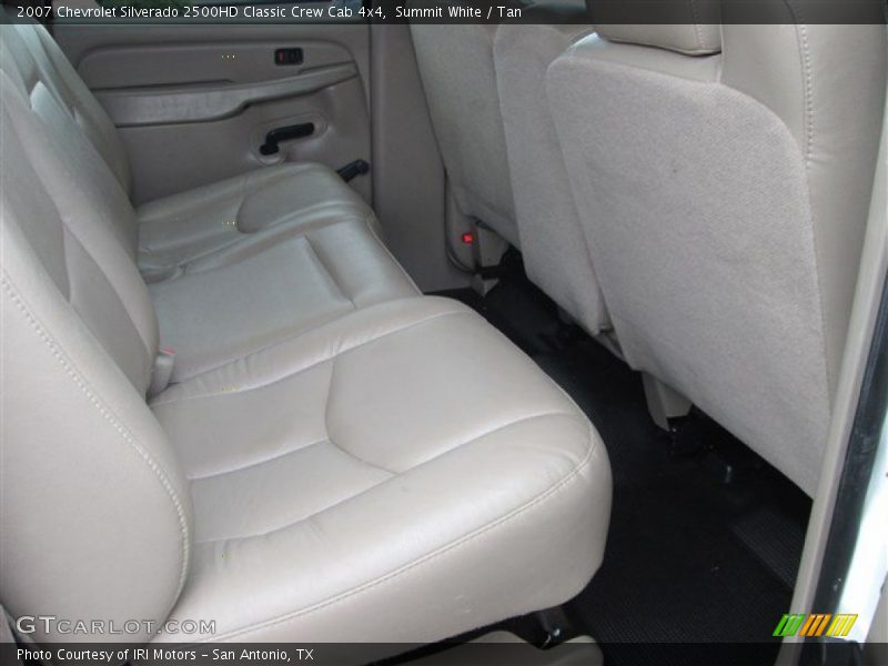 Summit White / Tan 2007 Chevrolet Silverado 2500HD Classic Crew Cab 4x4