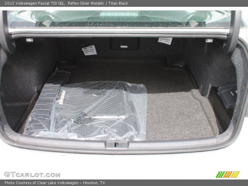 Reflex Silver Metallic / Titan Black 2013 Volkswagen Passat TDI SEL