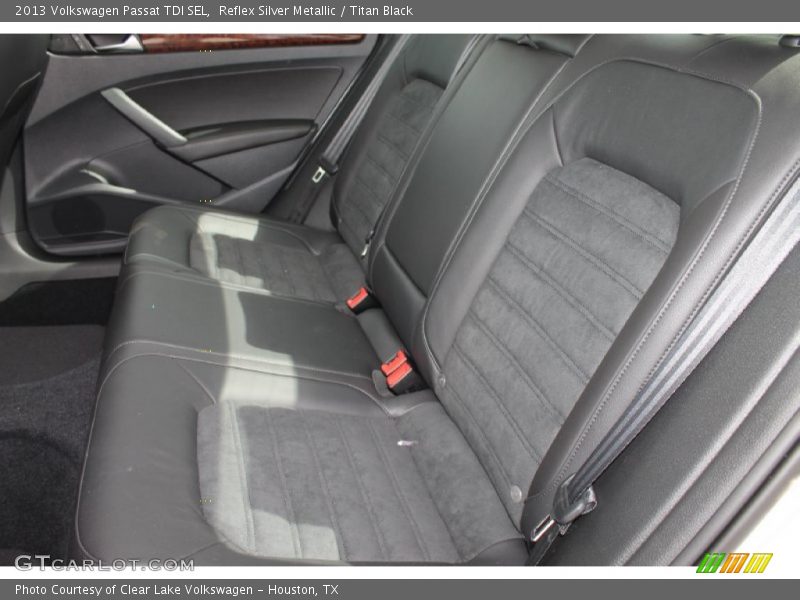 Reflex Silver Metallic / Titan Black 2013 Volkswagen Passat TDI SEL