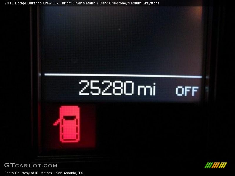 Bright Silver Metallic / Dark Graystone/Medium Graystone 2011 Dodge Durango Crew Lux