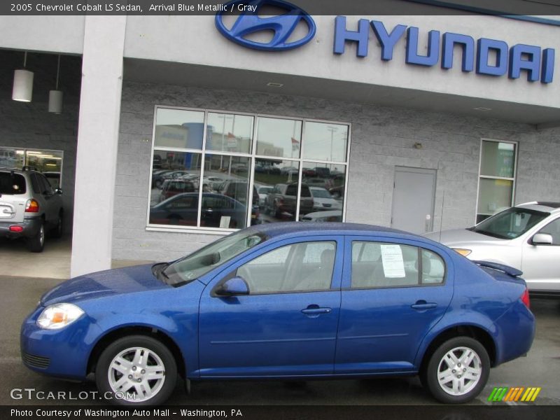 Arrival Blue Metallic / Gray 2005 Chevrolet Cobalt LS Sedan