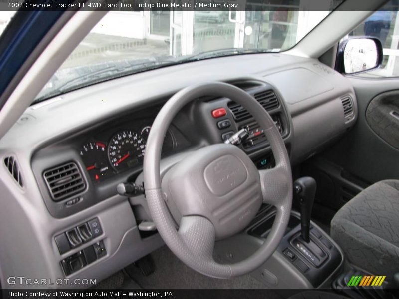 Indigo Blue Metallic / Medium Gray 2002 Chevrolet Tracker LT 4WD Hard Top