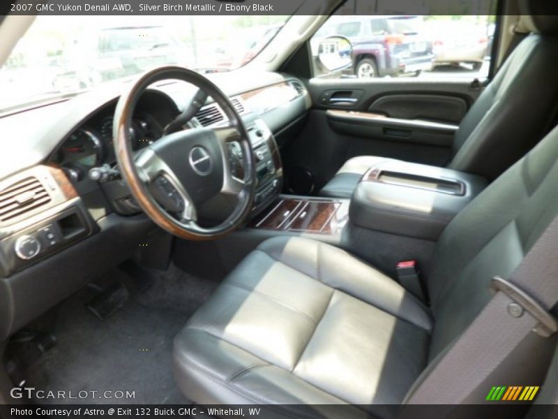 Silver Birch Metallic / Ebony Black 2007 GMC Yukon Denali AWD