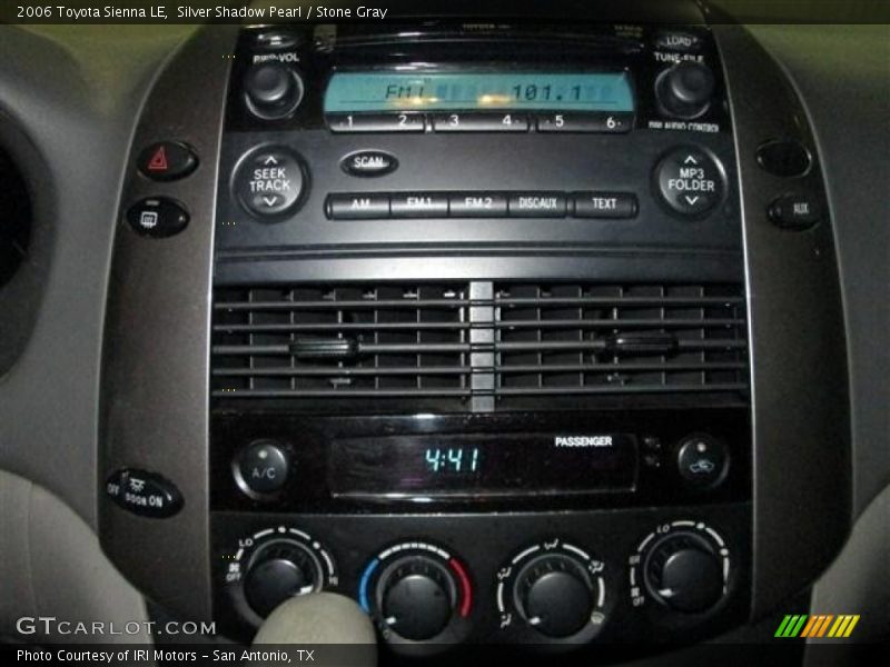 Silver Shadow Pearl / Stone Gray 2006 Toyota Sienna LE