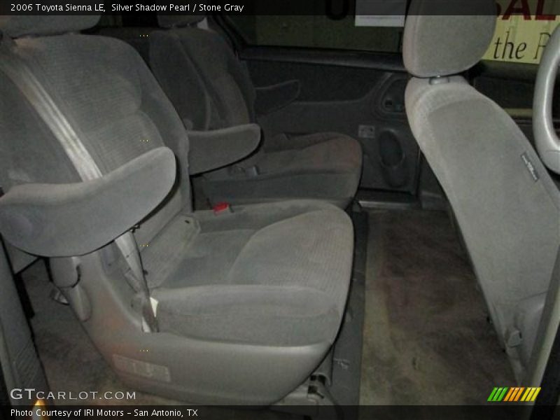 Silver Shadow Pearl / Stone Gray 2006 Toyota Sienna LE