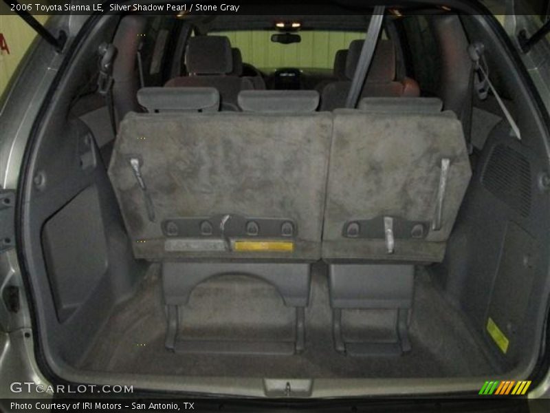 Silver Shadow Pearl / Stone Gray 2006 Toyota Sienna LE