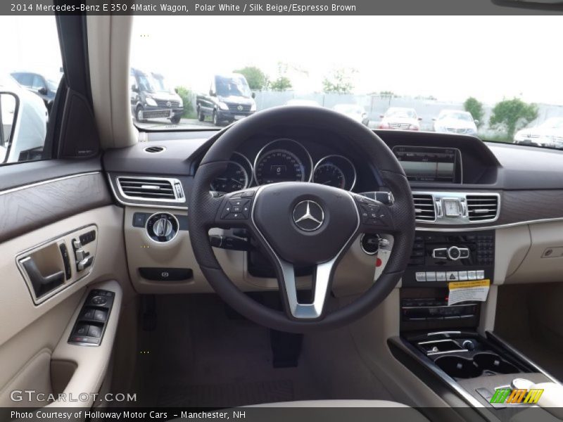 Dashboard of 2014 E 350 4Matic Wagon