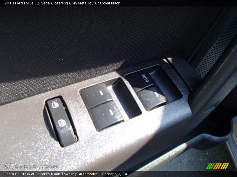 Sterling Grey Metallic / Charcoal Black 2010 Ford Focus SES Sedan
