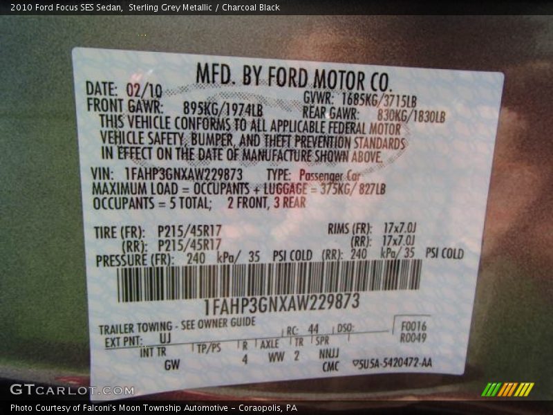 Sterling Grey Metallic / Charcoal Black 2010 Ford Focus SES Sedan