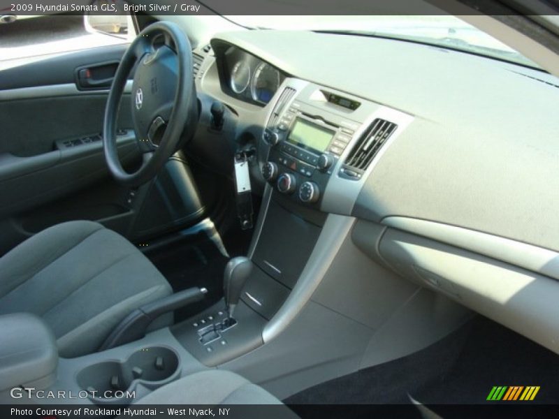 Bright Silver / Gray 2009 Hyundai Sonata GLS