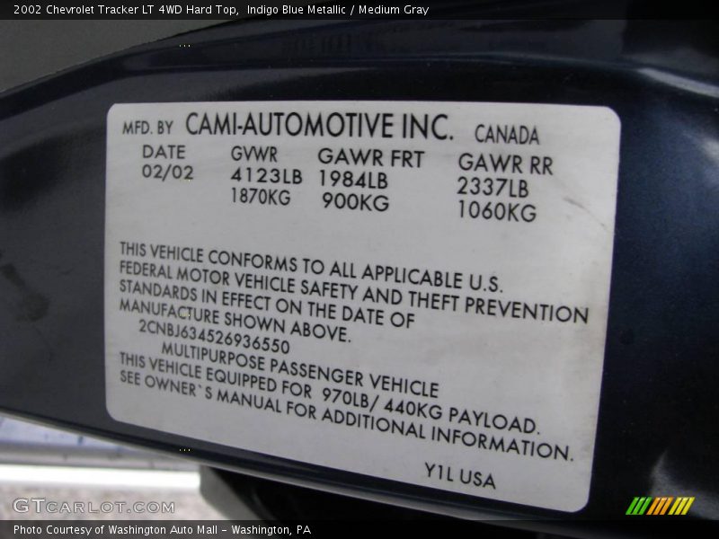 Indigo Blue Metallic / Medium Gray 2002 Chevrolet Tracker LT 4WD Hard Top