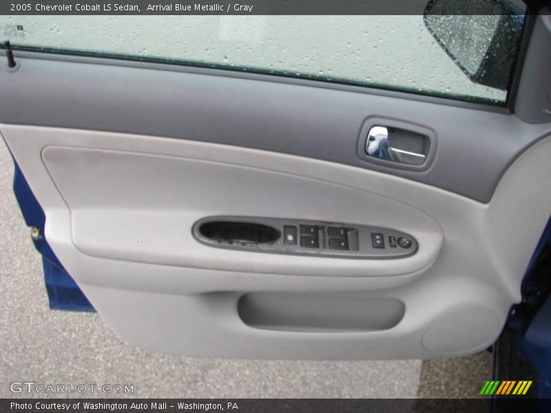 Arrival Blue Metallic / Gray 2005 Chevrolet Cobalt LS Sedan