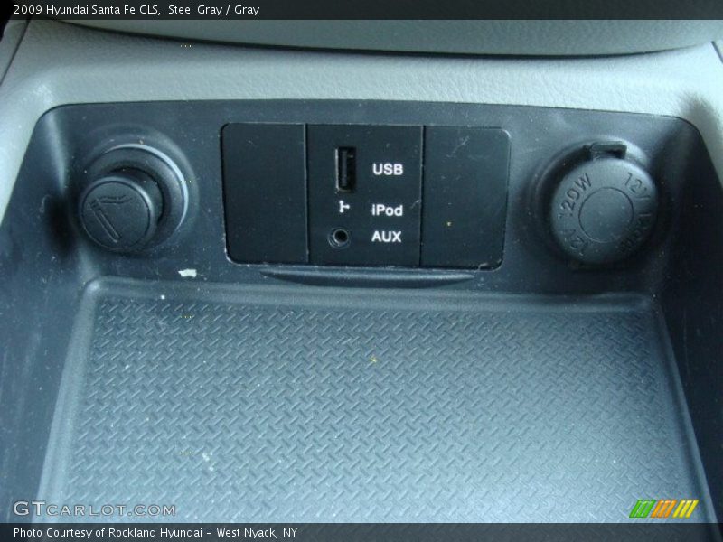 Steel Gray / Gray 2009 Hyundai Santa Fe GLS