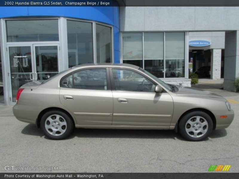 Champagne Beige / Beige 2002 Hyundai Elantra GLS Sedan