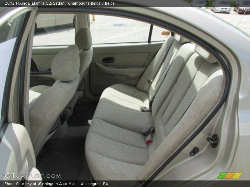 Champagne Beige / Beige 2002 Hyundai Elantra GLS Sedan