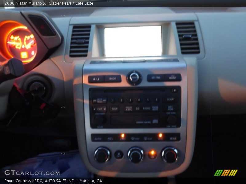 Glacier Pearl / Cafe Latte 2006 Nissan Murano S