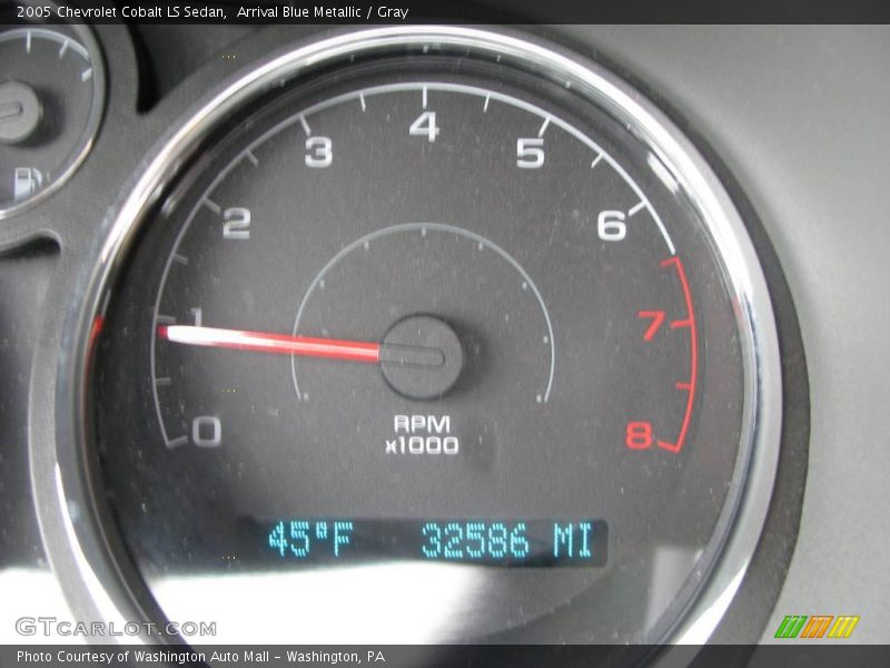 Arrival Blue Metallic / Gray 2005 Chevrolet Cobalt LS Sedan