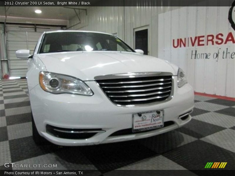 Bright White / Black 2012 Chrysler 200 LX Sedan