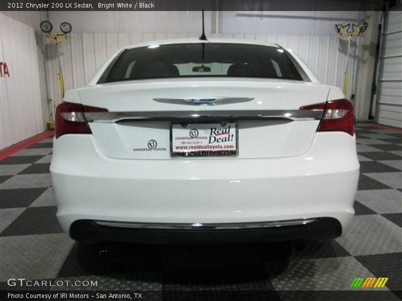 Bright White / Black 2012 Chrysler 200 LX Sedan