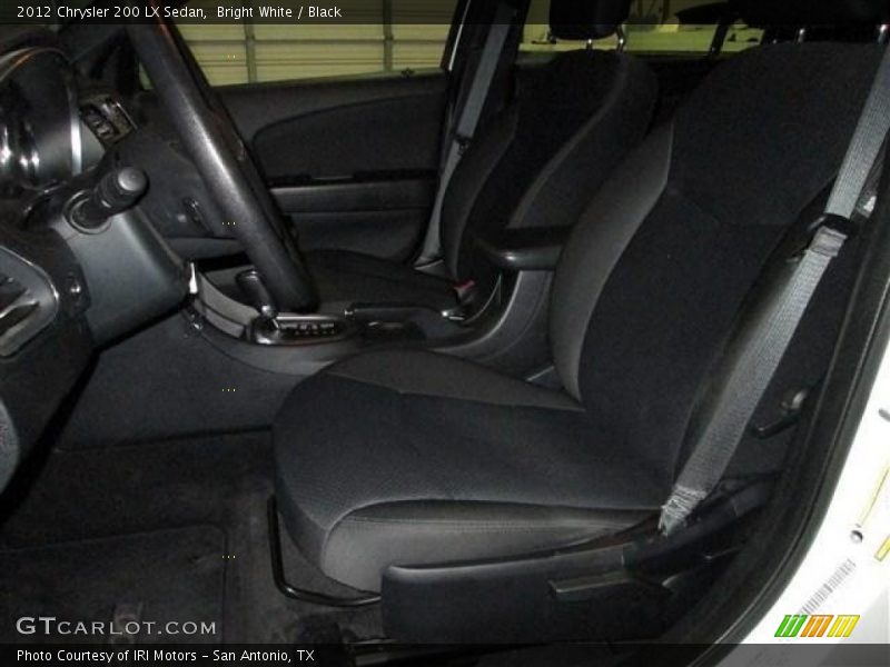 Bright White / Black 2012 Chrysler 200 LX Sedan